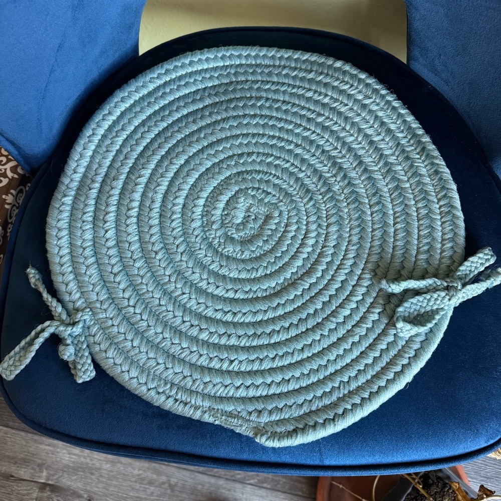 Blue Braided mat